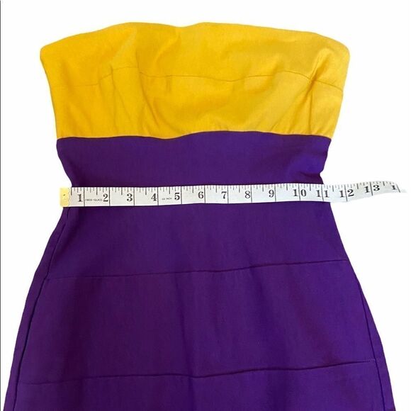 LE CHATEAU Colour Blocked Stretch Strapless Dress - Picture 5 of 6